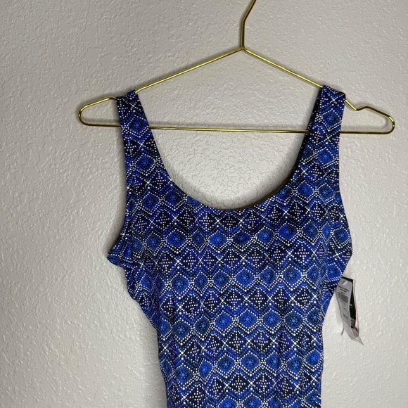 NWT Women's LL Bean one pice swimblock  swimwear Blue  size 12 R - Picture 3 of 9